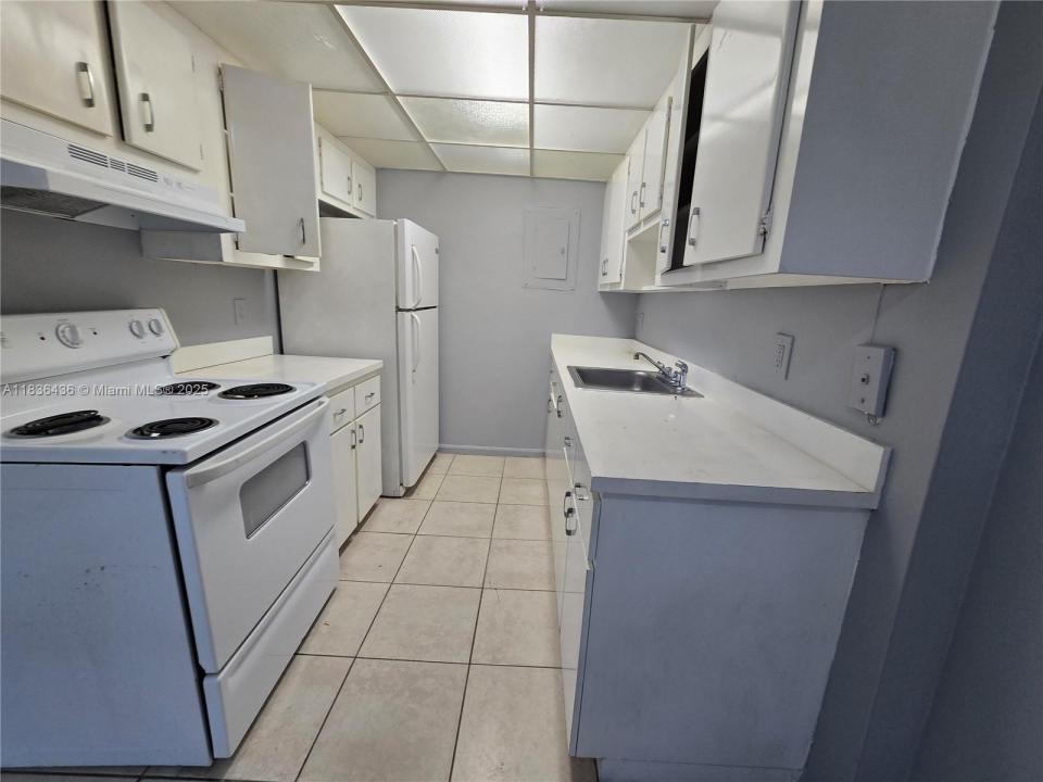 405 SW 13th Pl 115, Deerfield Beach, Florida 33441