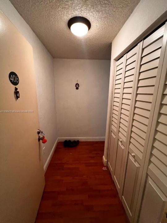 210 SW 11th 406, Miami, Florida 33130