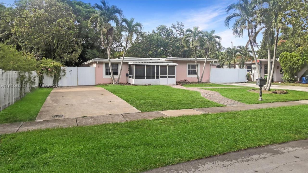841 NE 139th St, North Miami, Florida 33161, Estados Unidos