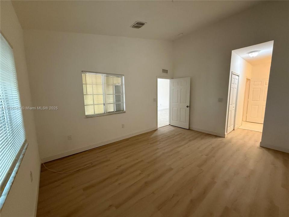 1230 NE 32nd Ave, Homestead, Florida 33033, Estados Unidos