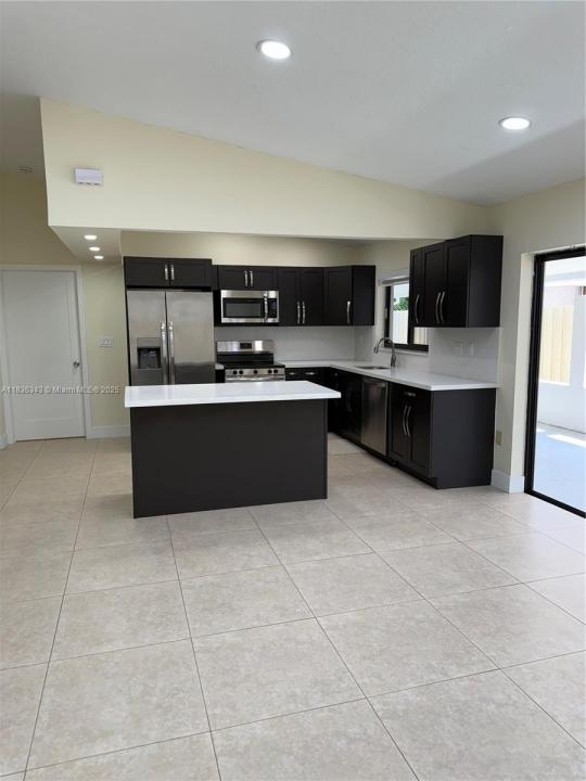 1061 NW 128th Ave, Miami, Florida 33182, Estados Unidos