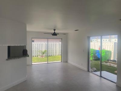 3749 NW 107th Way 3749, Sunrise, Florida 33351, USA