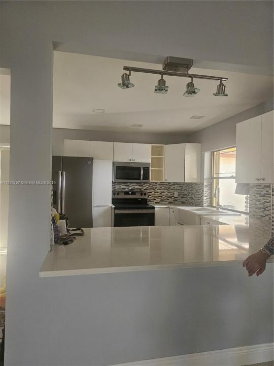 5320 SW 153rd Pl S 1, Miami, Florida 33185, USA