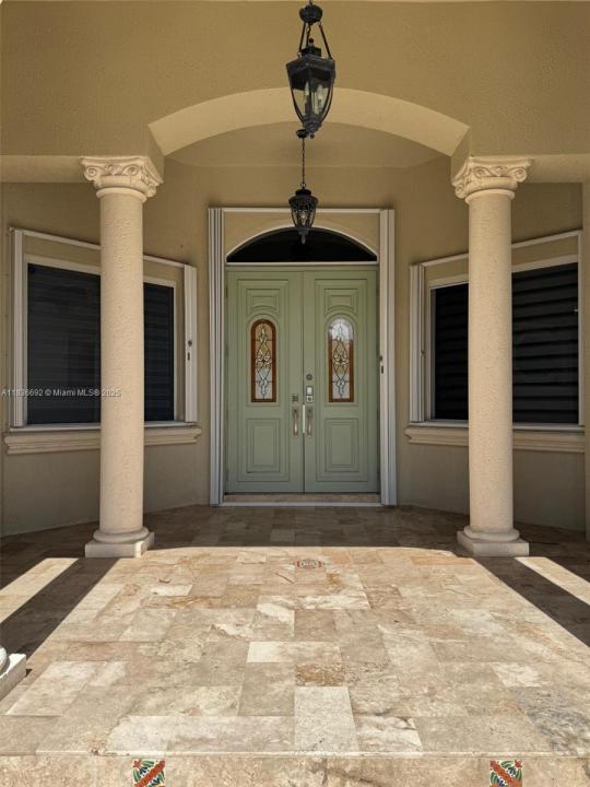 13400 SW 83rd Ave, Pinecrest, 佛罗里达州 33156, 美国