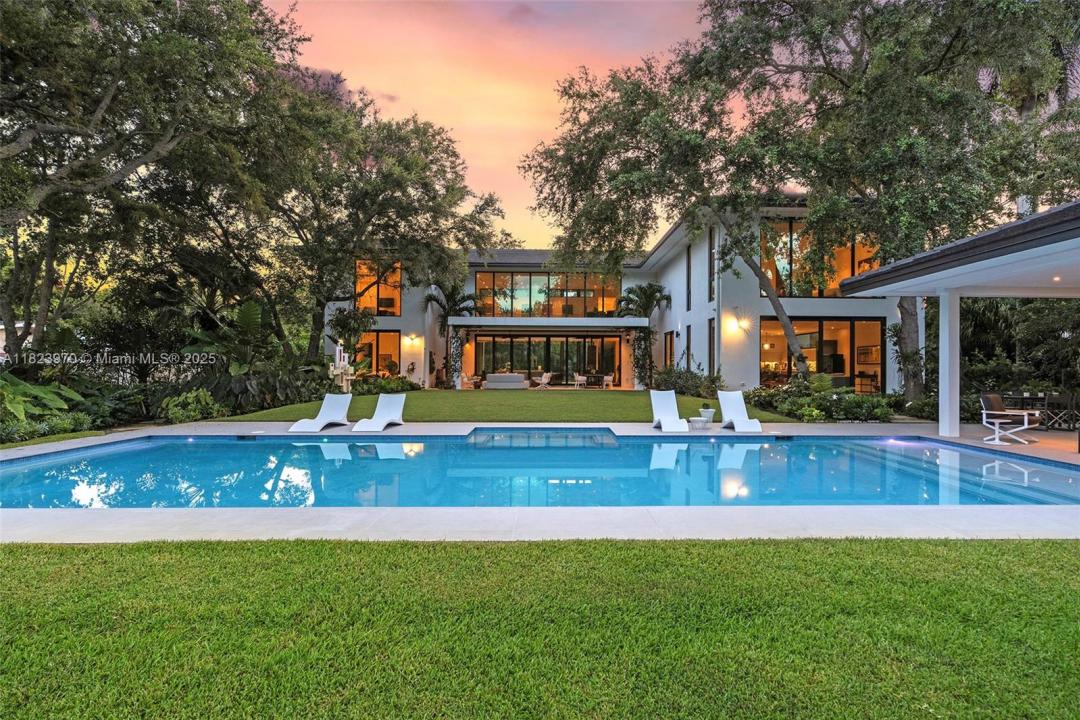 8875 SW 61st Ct, Pinecrest, Florida 33156, Estados Unidos