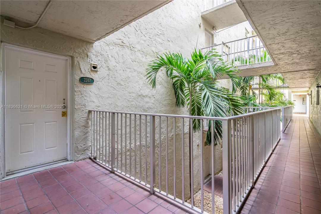 10000 NW 80th Ct 2247, Hialeah Gardens, 佛羅里達州 33016, 美國