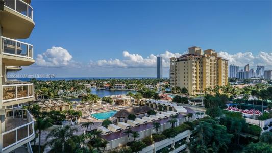20191 E Country Club Dr 901, Aventura, Florida 33180, USA