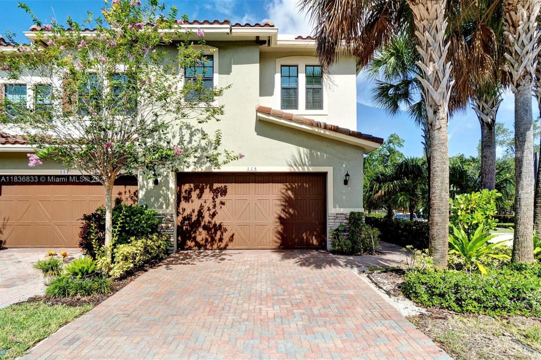 115 SW 127th Terrace, Plantation, Flórida 33325, Estados Unidos