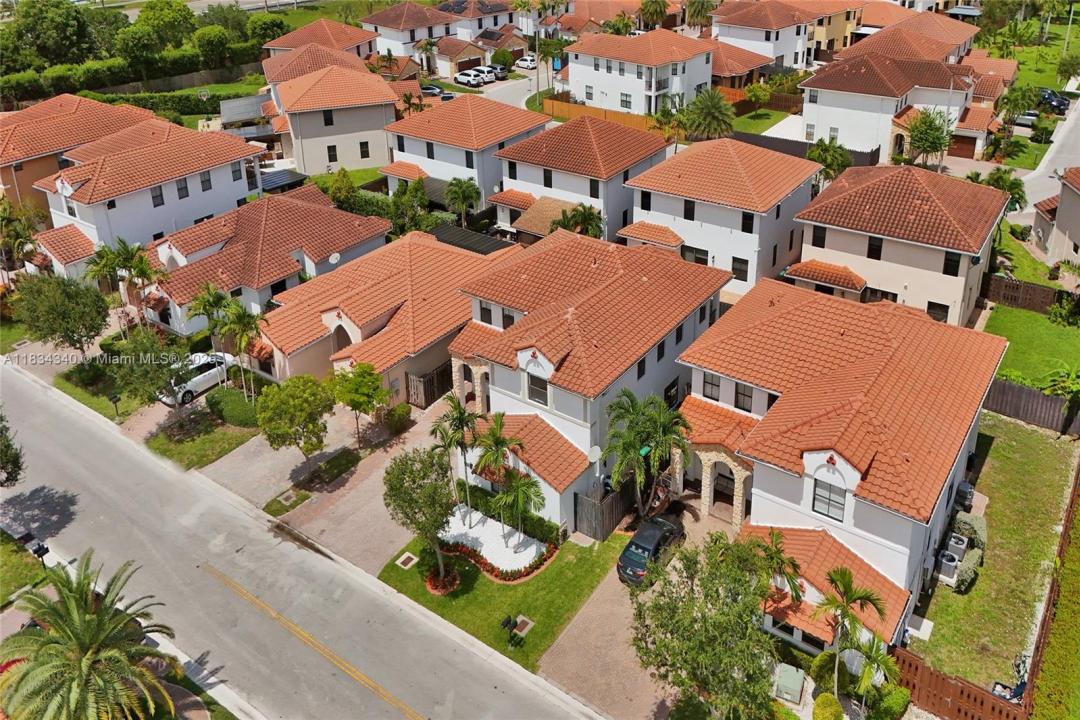 1007 NW 99th Ct, Miami, 플로리다 33172, 미국