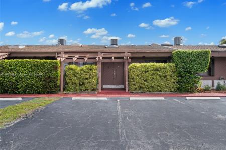 2679 parkview dr, Hallandale Beach, Florida 33009, USA