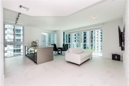 1080 Brickell Ave 1708, Miami, Florida 33131, USA