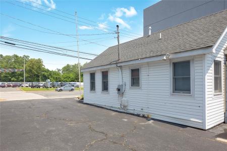 5514 Merrick Road, Oyster Bay, Нью-Йорк 11758, Соединенные Штаты