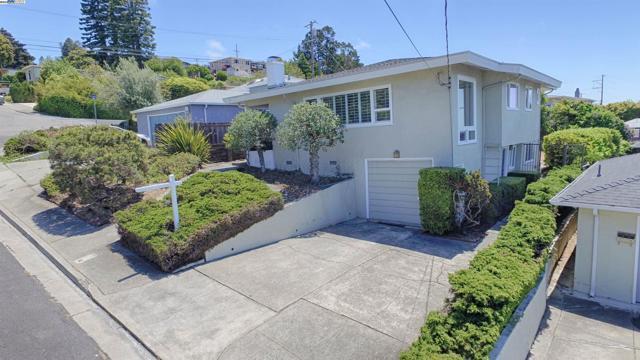 Eureka Ave, El Cerrito, カリフォルニア 94530, アメリカ合衆国