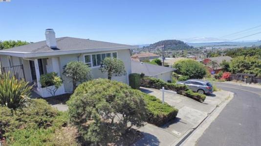 Eureka Ave, El Cerrito, カリフォルニア 94530, アメリカ合衆国