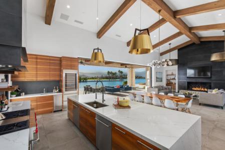 N Shore Drive, Indio, カリフォルニア 92203, アメリカ合衆国