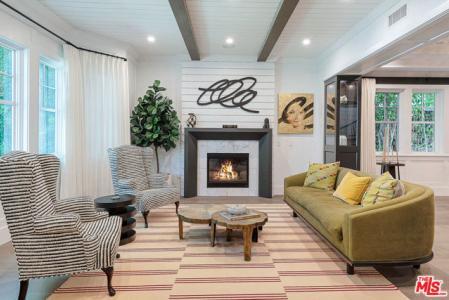 Dixie Canyon Avenue, Sherman Oaks, Californie 91423, États-Unis