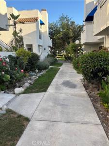 Park Shadow Court, Baldwin Park, Kaliforniya 91706, Amerika Birleşik Devletleri
