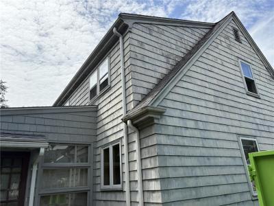 10 JESSE DAVIS Lane, Barrington, Rhode Island 02806