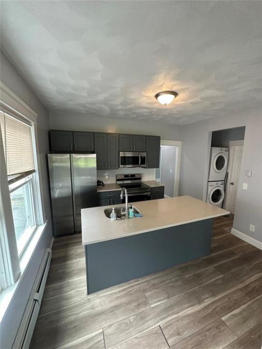 610 River Avenue 2, Providence, Rhode Island 02908, Amerika Birleşik Devletleri