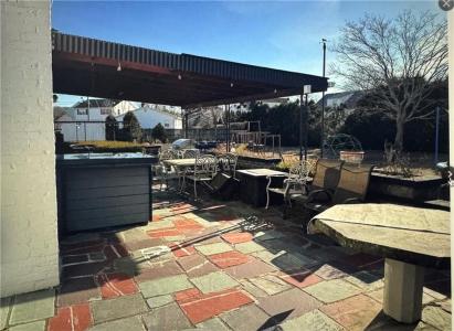 80 Phenix Avenue, Cranston, Rhode Island 02920