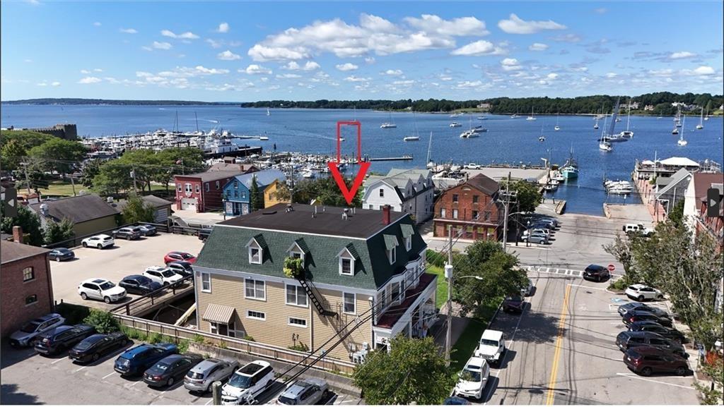 18 State Street 4 (2nd Floor West), Bristol, Rhode Island 02809, USA