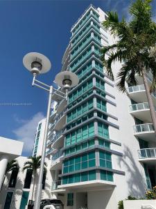 3131 NE 188th St 2-909, Aventura, Florida 33180, USA
