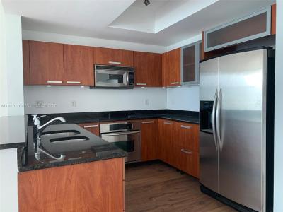 3131 NE 188th St 2-909, Aventura, Florida 33180, USA