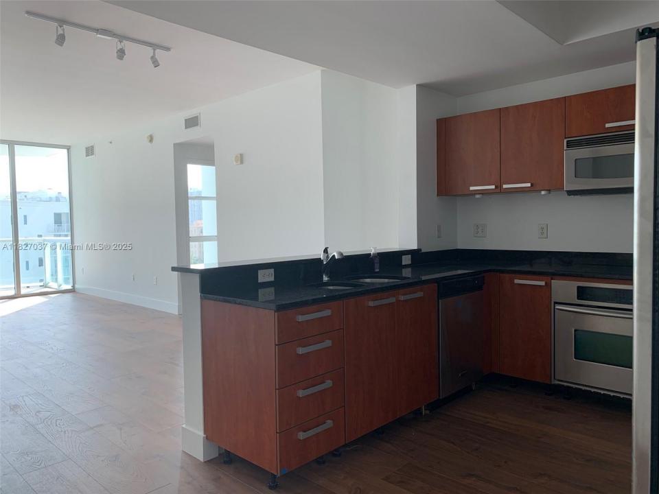 3131 NE 188th St 2-909, Aventura, フロリダ 33180, アメリカ合衆国