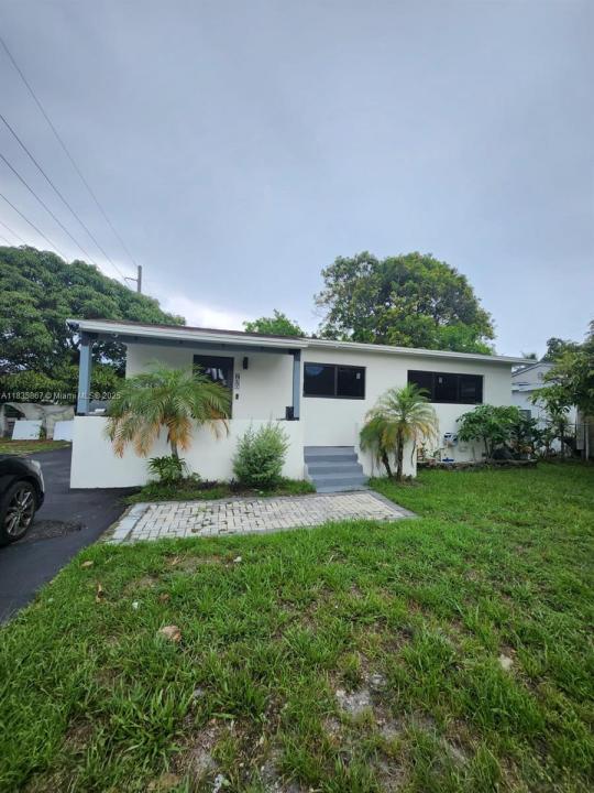 817 NW 17th St, Fort Lauderdale, Flórida 33311, Estados Unidos
