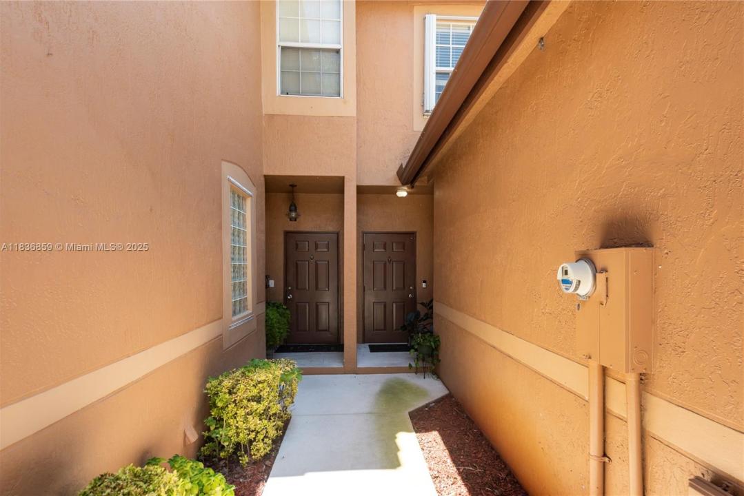 1606 Veracruz Ln, Weston, Floride 33327, États-Unis