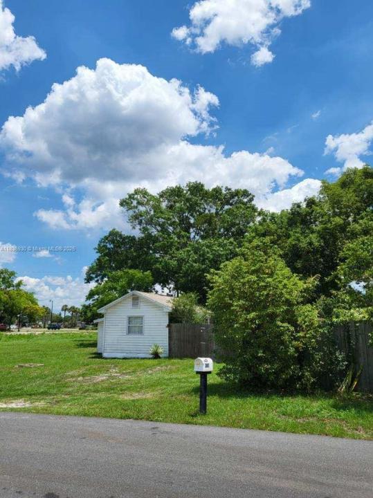 2611 Hiawatha Ave, Sanford, فلوريدا 32773, الولايات المتحدة