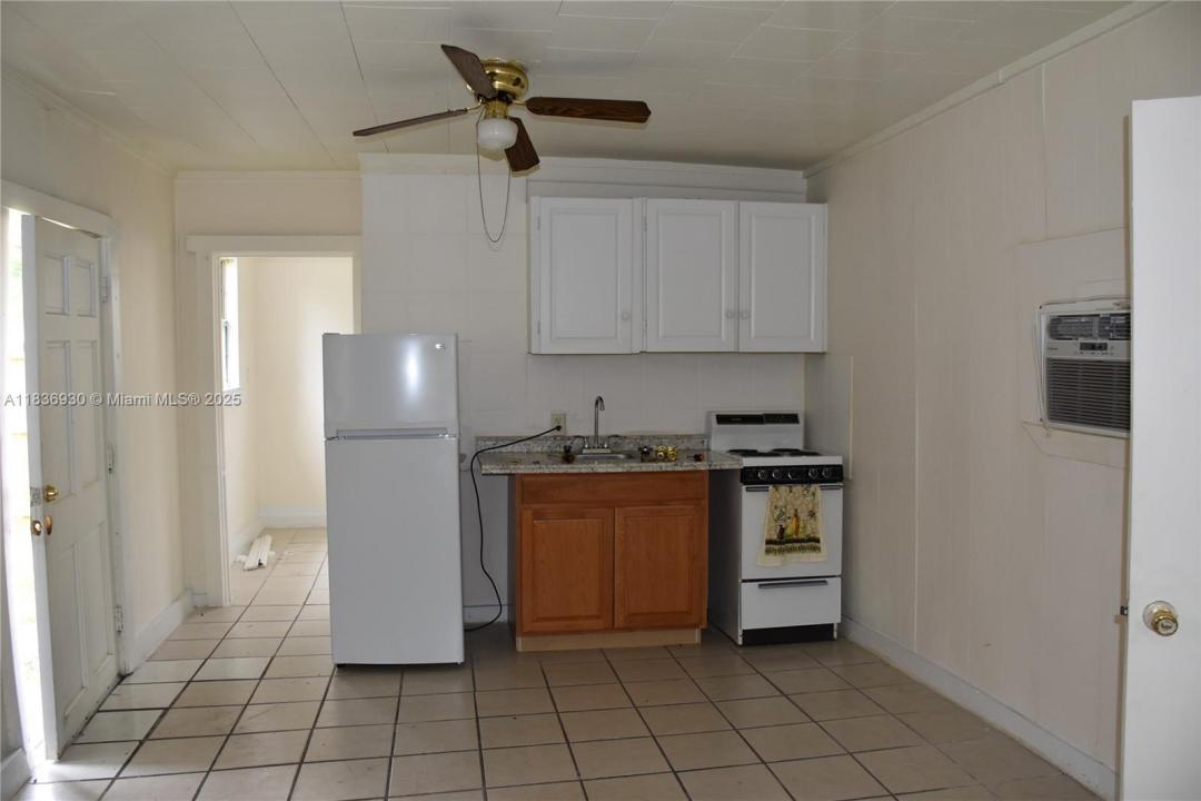 2611 Hiawatha Ave, Sanford, فلوريدا 32773, الولايات المتحدة