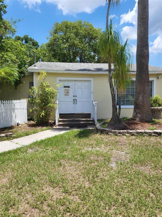 2611 Hiawatha Ave, Sanford, فلوريدا 32773, الولايات المتحدة