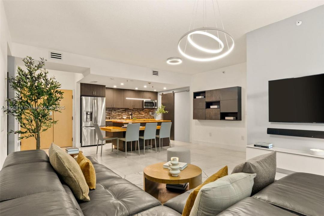 9755 NW 52nd St 206, Doral, Flórida 33178, Estados Unidos