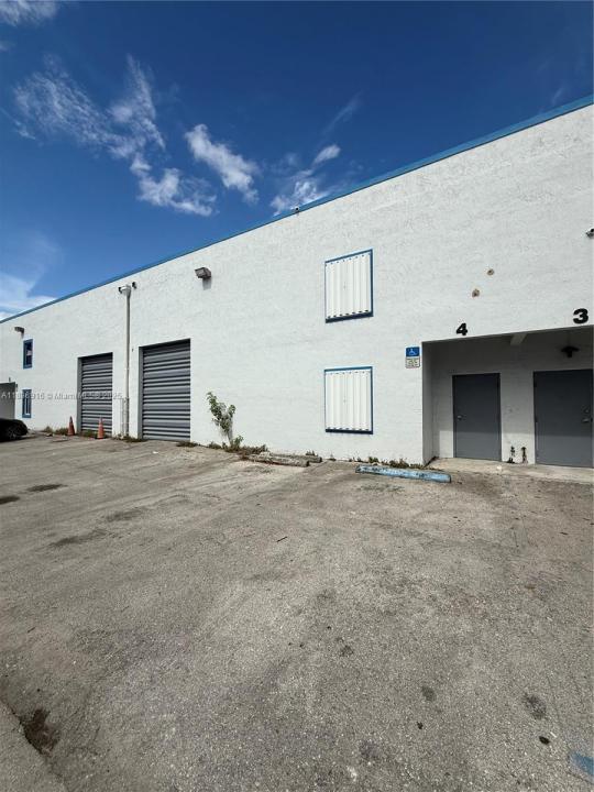 2205 W 80th St F-4, Hialeah, Flórida 33016, Estados Unidos