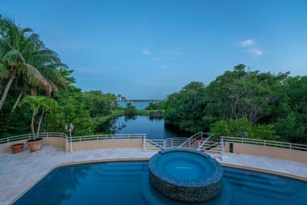 49 W High Point Road, Sewalls Point, Florida 34996, Estados Unidos
