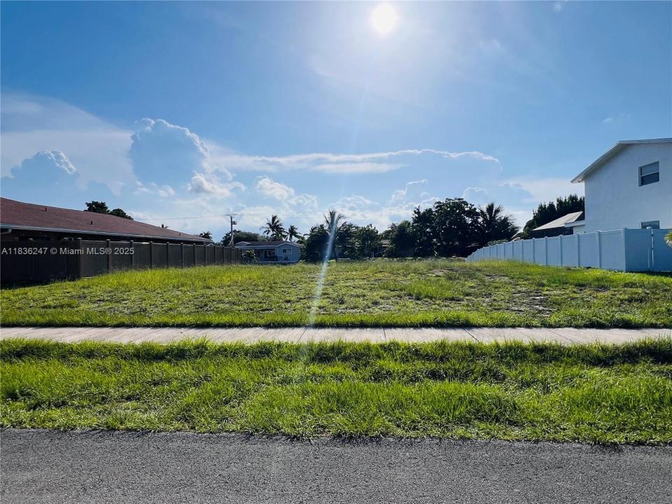 42 Nw Ave, Coconut Creek, Florida 33066
