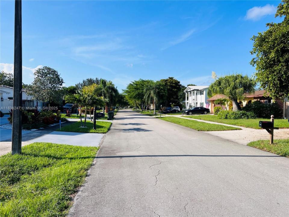 42 Nw Ave, Coconut Creek, Florida 33066