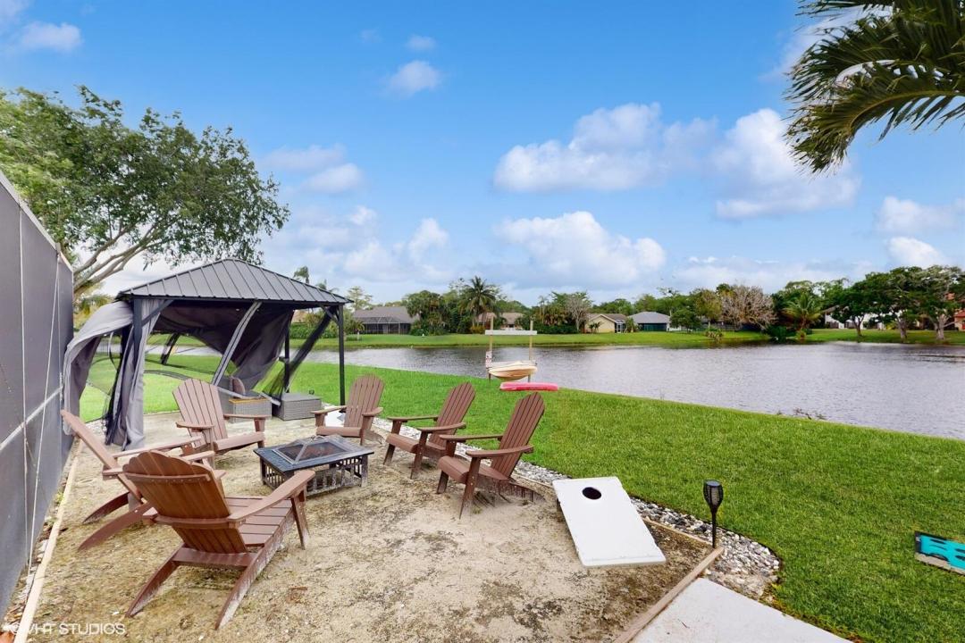 13947 Geranium Place, Wellington, Florida 33414, USA