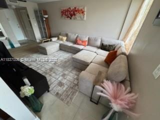 250 180th Dr 455, Sunny Isles Beach, Flórida 33160, Estados Unidos