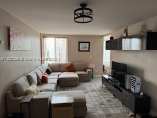 250 180th Dr 455, Sunny Isles Beach, Florida 33160, USA