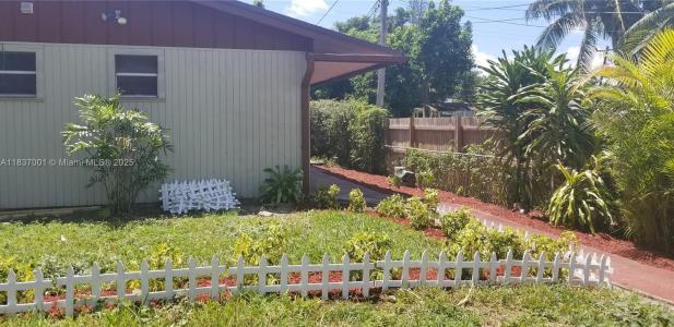 2526 Taylor St 2, Hollywood, Florida 33020, USA