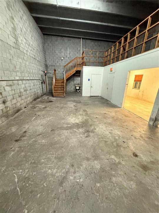 2205 W 80th St F-4, Hialeah, Flórida 33016, Estados Unidos