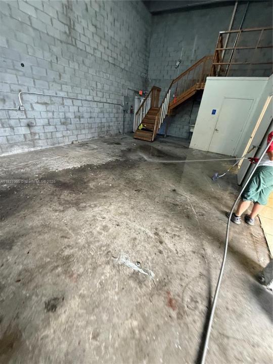 2205 W 80th St F-4, Hialeah, Flórida 33016, Estados Unidos