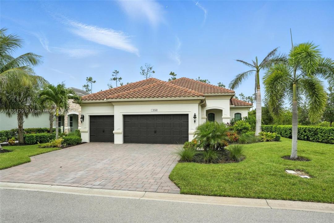 8368 PRESERVE POINT DR, Fort Myers, Florida 33912, HOA KỲ