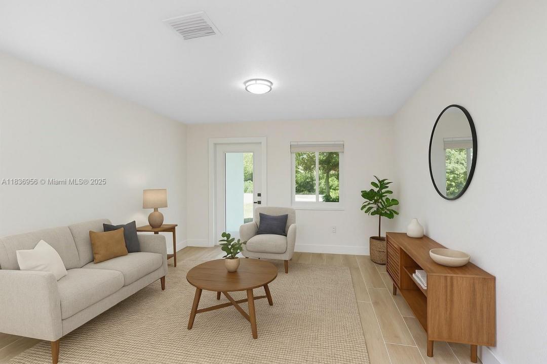 990 NE 159th St, North Miami Beach, Floryda 33162, USA