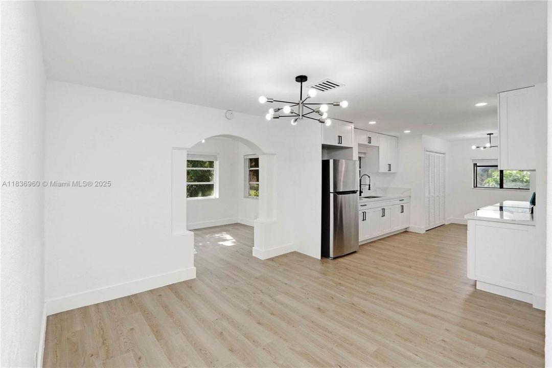 610 NW 38th Ct, Deerfield Beach, Floryda 33064, USA