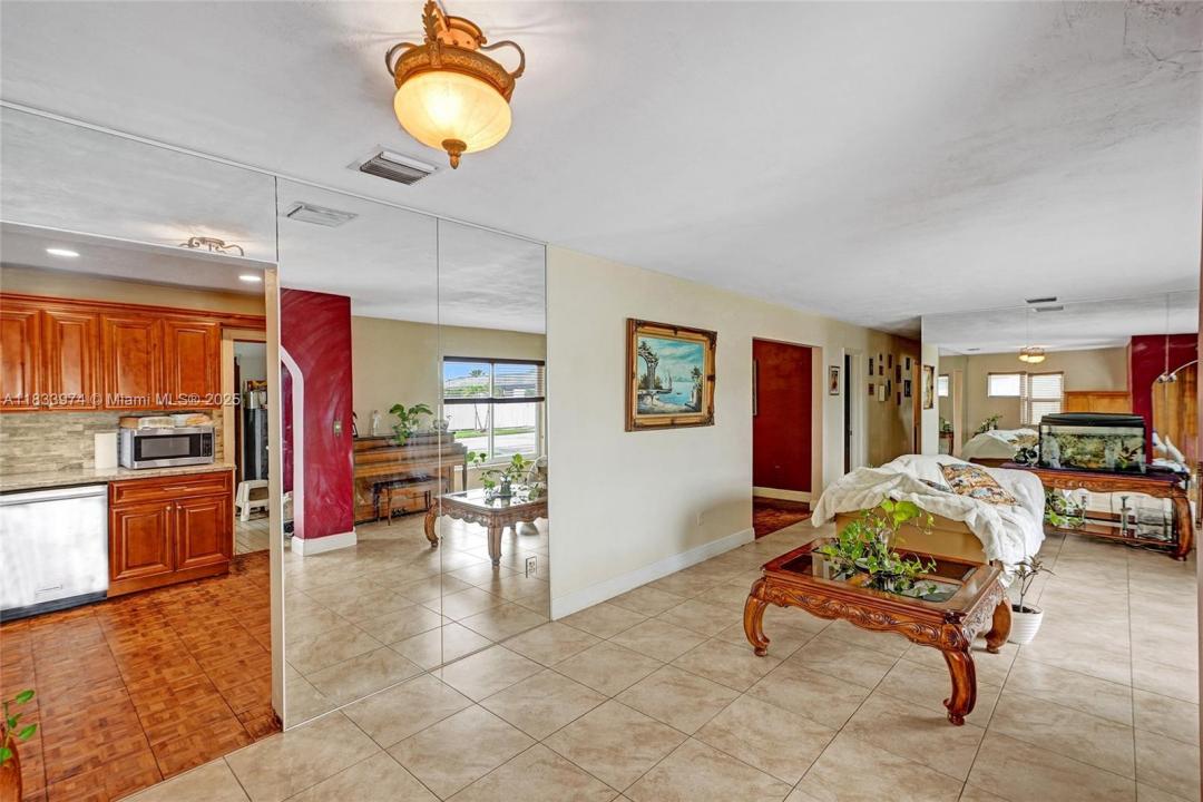 12763 SW 45th Ter, Miami, Florida 33175, HOA KỲ