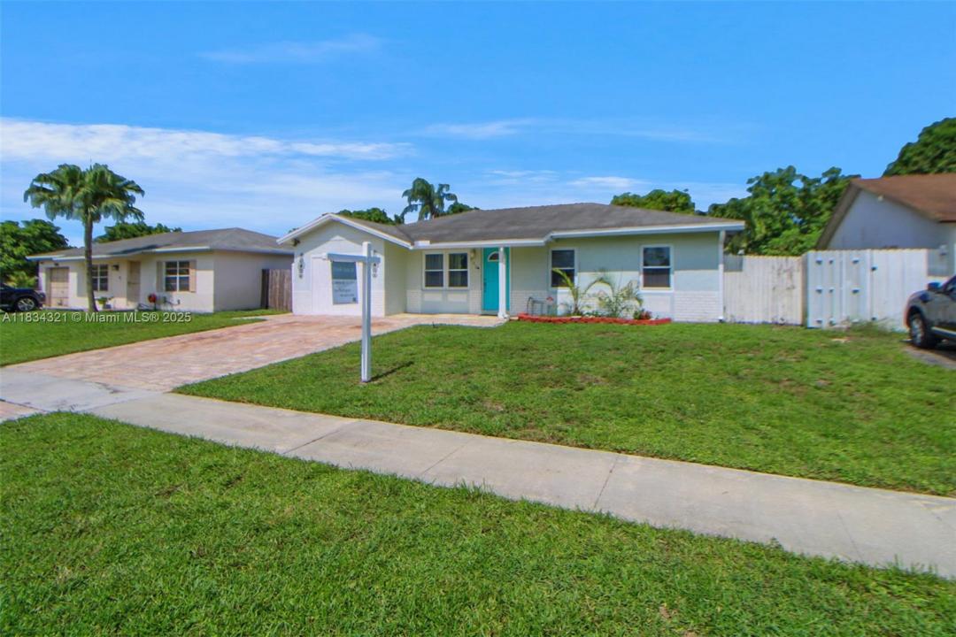 960 SW 83rd Ave, North Lauderdale, フロリダ 33068, アメリカ合衆国