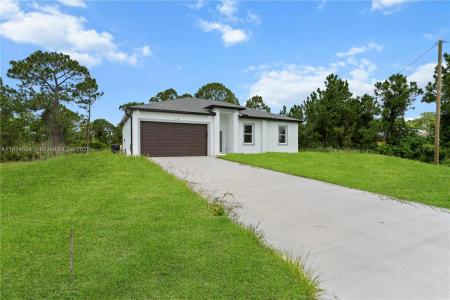 718 Drury Ave, Lehigh Acres, Florida 33974, USA